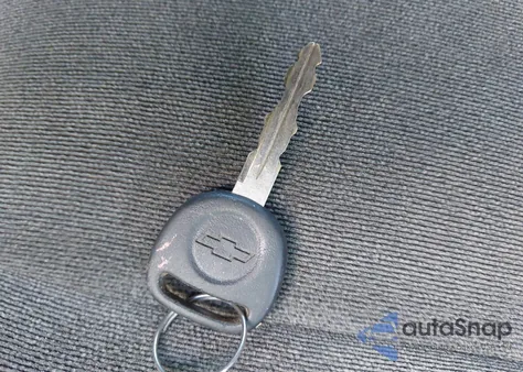 2004 Chevrolet Silverado 1500 z USA, uszkodzony, nr VIN 1GCEK14V84E154086